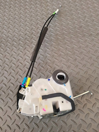 Chapa De Puerta Delantera Derecha Suzuki Ertiga Xl7 2022 (Usado)