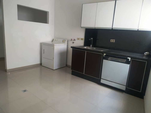Imagen 12 de 14 de Casa En Alquiler
