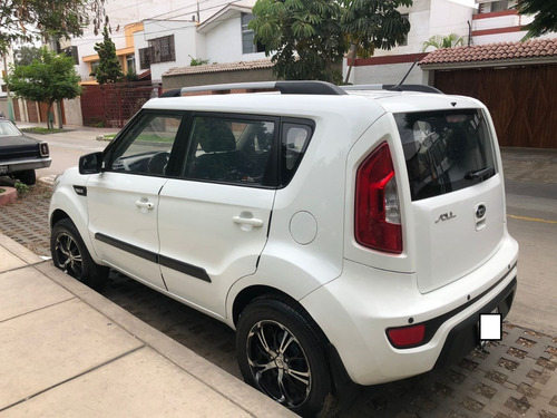 Camioneta Kia Soul De Luxe 2013 Full Equipo.