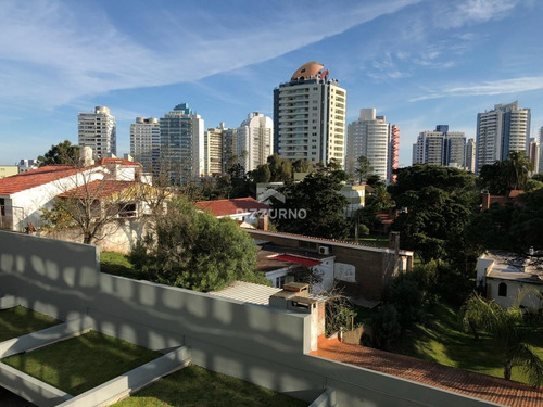 Departamento En Alquiler De 2 Dormitorios- Ref: 145