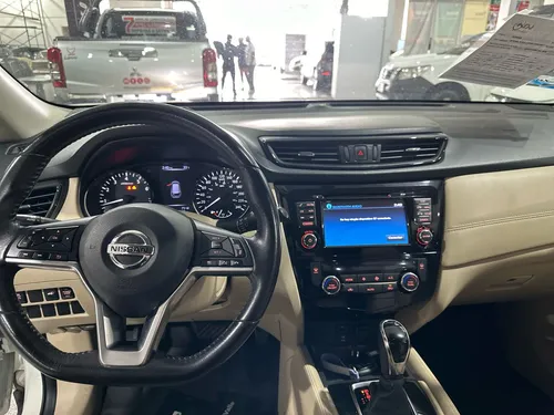 Nissan X-Trail 2.5 Exclusive 2 Row Cvt