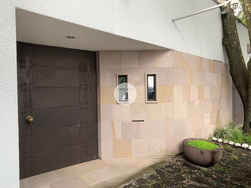 Imagen 1 de 30 de Residencia En Calle Cerrada En Jardines Del Pedregal