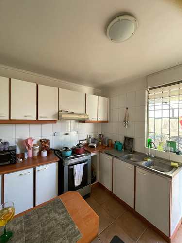 Casa De 3 Dormitorios Y 3 Baños, 1 En Suite