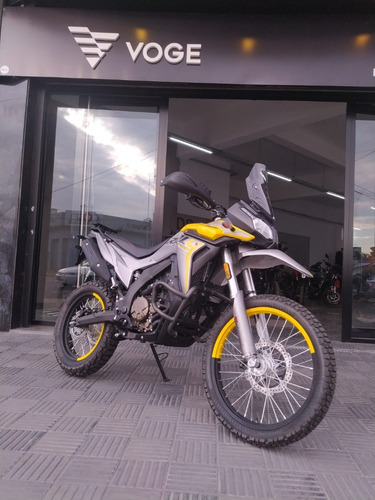 Voge 300 Rally Amarillo Kova Motorcycle Lanus Concesionario