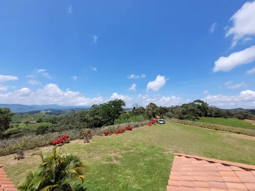 Se Vende Casa Campestre En Yolombó