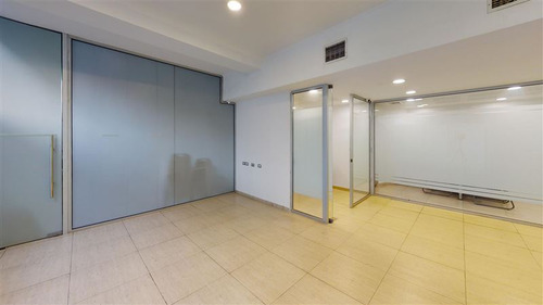 Local Comercial En Venta En Vitacura