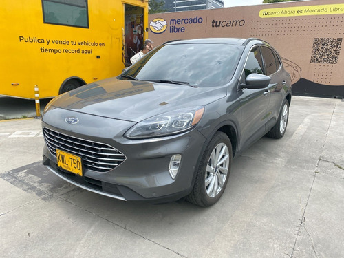 Imagen 2 de 25 de Ford Escape Titanium Hev