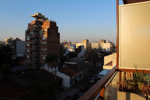 Imagen 4 de 11 de Departamento En Venta En Castelar Sur