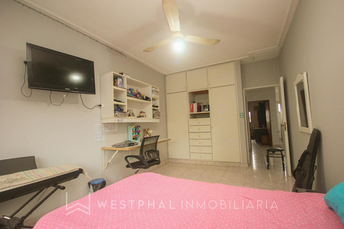 -venta- Casa 4 Dormitorios Con Pileta - Pje. Santiago Altura Mate De Luna Al 4100