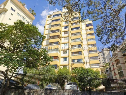 Acogedor Apartamento En Venta En Colinas De Bello Monte  24-22562