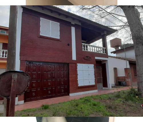 Casa En Venta En La Lucila Del Mar