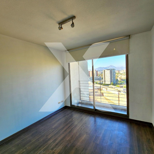 Arriendo Departamento, Piso 22, Opc. Est. Metro Ñuble