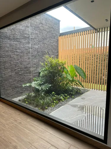 Casa En Venta En Llanogrande. Cod V12575
