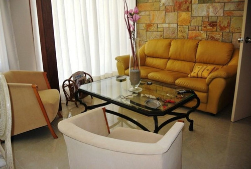 Casa En Venta De 3 Dormitorios En San Rafael
