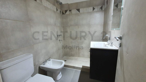 Venta Ph-pb-2 Ambientes- Con Patio-55 M2-colegiales-distr Audiovisual: