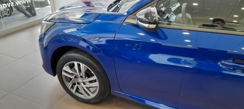 Imagen 8 de 25 de Liquido Ya 208 Allure Pack Manual Okm Año 2023