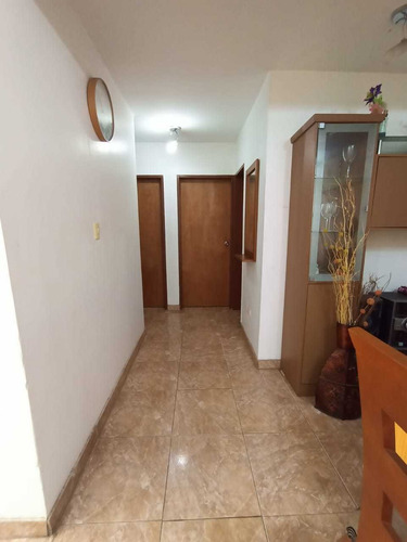 Apartamento En Conjunto Residencial La Ponderosa, Los Teques