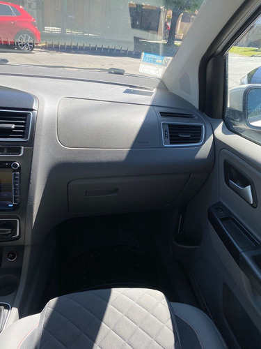 Imagen 14 de 21 de Volkswagen Fox 1.6 Highline