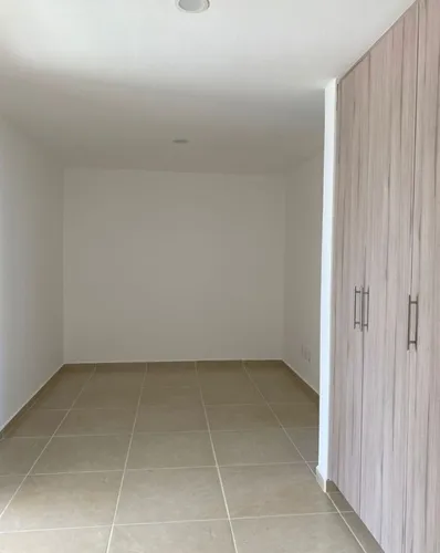 Pb ¡remate Bancario C. El Parián, Jardines Del Country, 44210 Guadalajara, Jal!