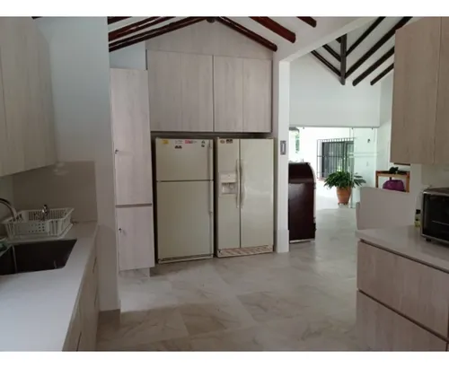 F-10 Finca Remodelada En Santa Fe De Ant. (via Pan Gordito)