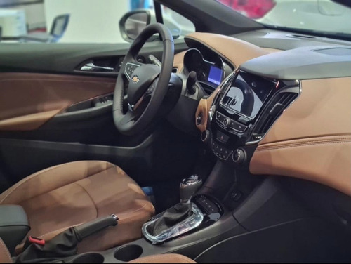 Imagen 8 de 22 de Chevrolet Cruze 5 Premier Automático 1.4n T Hatchback 2023*