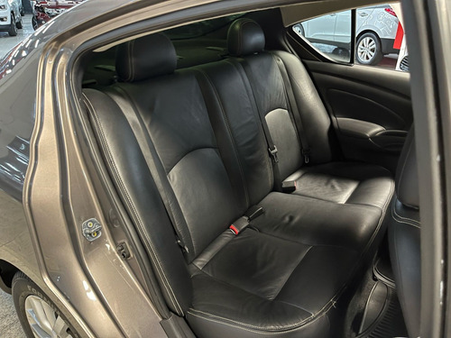 Nissan Versa 1.6 16V FLEX SV 4P MANUAL