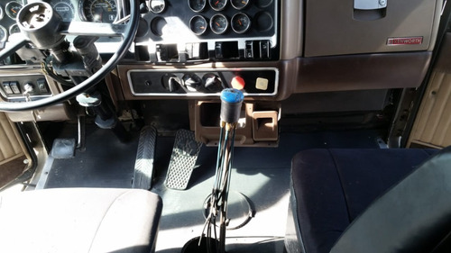 Imagen 5 de 13 de Tractocamion Kenworth T600