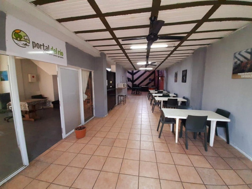 Imagen 11 de 30 de Local Comercial En Venta A Metros De Avenida Alberdi