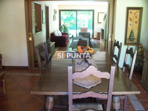 Imagen 3 de 13 de Casa Cerca De La Playa Mansa