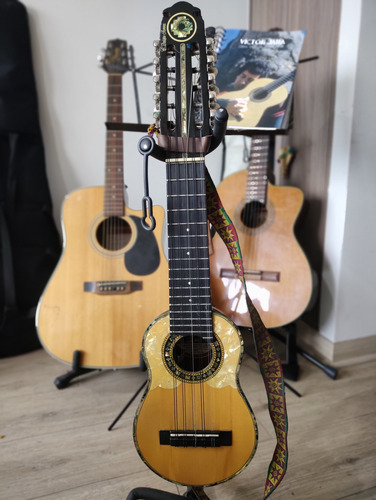 Charango Electroacustico Quispe Torrez (Usado)