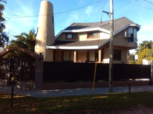 Imagen 2 de 30 de Casa - Benavidez