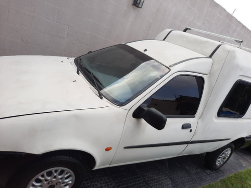 Ford Courier 1.8 Pick-up D Dh