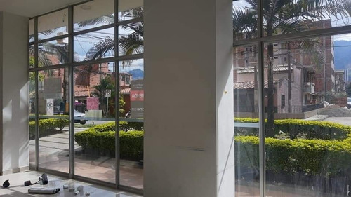 Imagen 14 de 15 de Venta De Local Comercial En Niquia Panamericano Bello