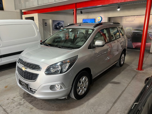 Imagen 5 de 14 de Chevrolet Spin Ltz 5as 2017