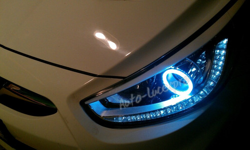 Imagen 3 de 4 de Reparación Focos Faros Silvines Hyundai Accent 2014-2020