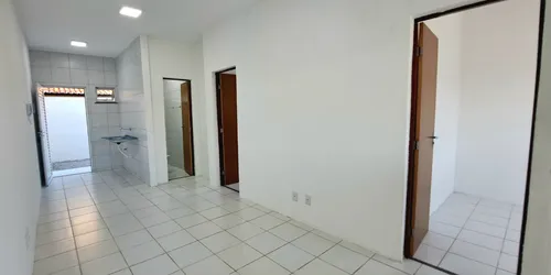 Casa Plana | 2 Quartos | 1 Banheiro | 2 Vagas | Quintal Amplo | Condomínio Residencial Jasmim | Piscina | Quadra Poliesportiva | Segurança 24h | Financiamento Facilitado | Fgts | Horizonte - Ce