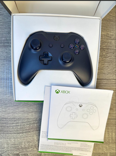 Control Xbox Edicion Fortnite Sin Codigo De Juego Morado (Reacondicionado)