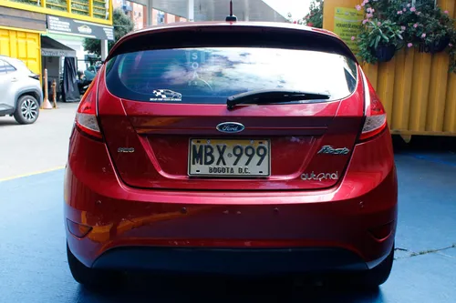 Ford Fiesta 1.6 Ses Hatchback Mt