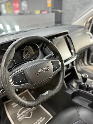 JMC Vigus 2.5