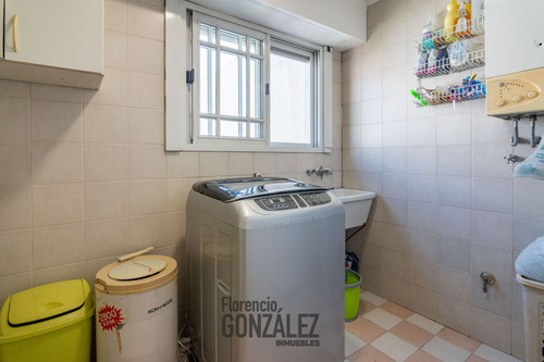 Casa 4 Ambientes Con Patio, Jardin Y Cochera. Apto Credito