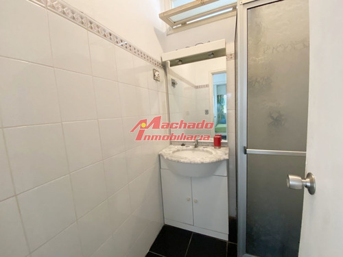 Imagen 9 de 20 de Venta De Apartamento 3 Dormitorios En Playa Mansa, Punta Del Este.