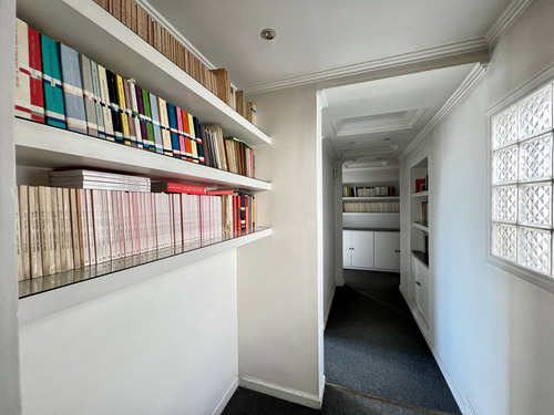 Venta De Penthouse Con 8 Dormitorios En Centro