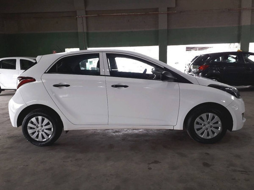 Imagem 9 de 9 de Hyundai Hb20 1.0 Comfort 12v Flex 4p Manual