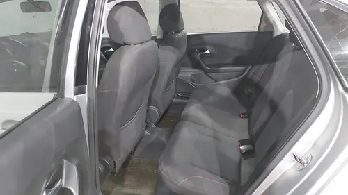 Volkswagen Vento 1.6 Active Tiptronic
