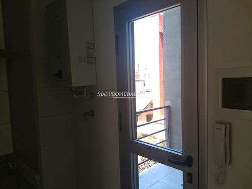 Imagen 11 de 13 de Departamento En Venta 1 Dormitorio En Berazategui