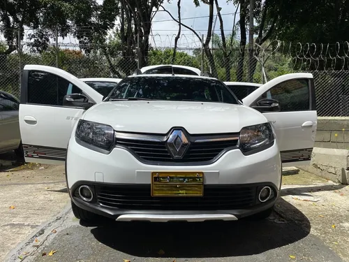 Renault Stepway 1.6 Intense Automática