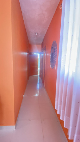 Vendo Preciosa Casa En Tamboril En La Urbanización República De Israel En Santiago, República Dominicana