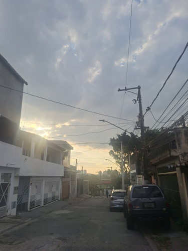 Casa Com 4 Quartos Sendo Uma Suíte. Jd.catanduva Campo Limpo
