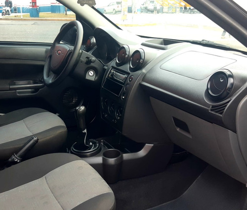 Imagem 7 de 10 de Ford - Fiesta 1.6 Flex 2011 Completo