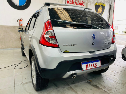 Renault Sandero 1.6 Stepway hi. Flex